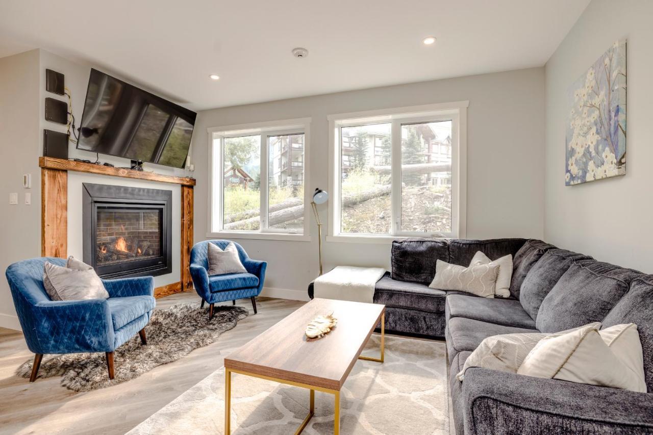 Ski In Ski Out With Huge Game Room And Hot Tub Fernie Zewnętrze zdjęcie